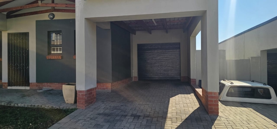 3 Bedroom Property for Sale in Waterkloof A H North West